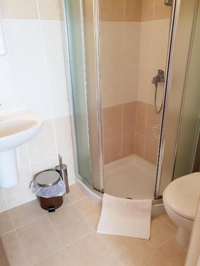 Ground Floor One Bedroom Apartment, Vanessa Complex Peyia Ngoại thất bức ảnh
